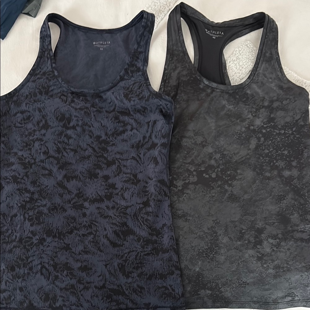 Athleta Tank Tops xs